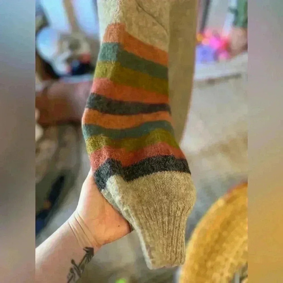 Lush Sweater Dress - Picture 3 of 8